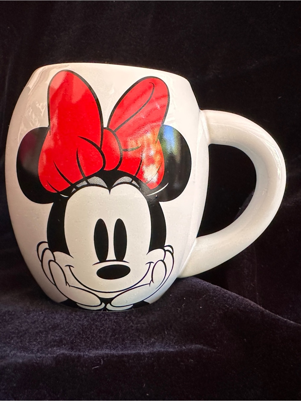 Disney Minnie Mouse White and Red Ceramic Mug